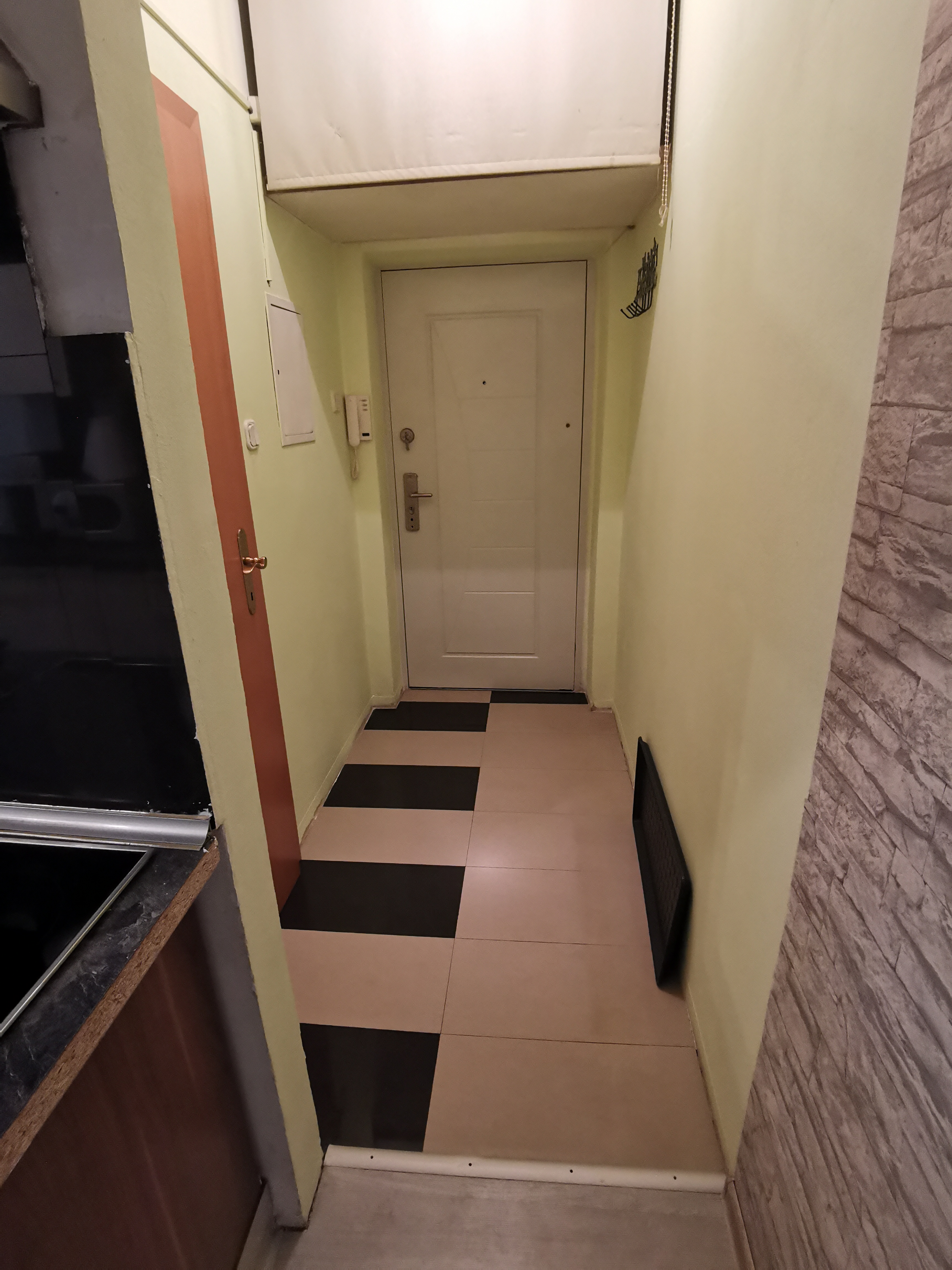 MonteurZimmer: Latic 