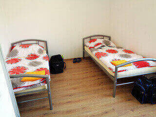 Monteur-Zimmer - Preis pro Nacht - Traiskirchen - Monteurzimmer in Schloss Rutzendorf /Groß Enzersdorf