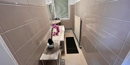 Monteur-Zimmer - Preis pro Nacht - ROOMINO Apartment