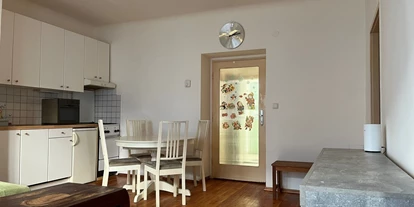 Monteur-Zimmer - Lanzendorf (Lanzendorf) - Apartment  Mengergasse