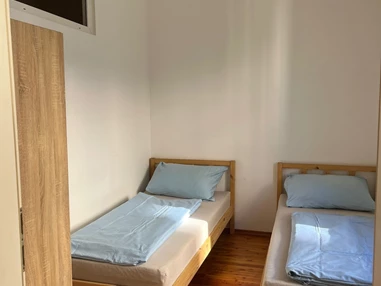 MonteurZimmer: Apartment  Mengergasse