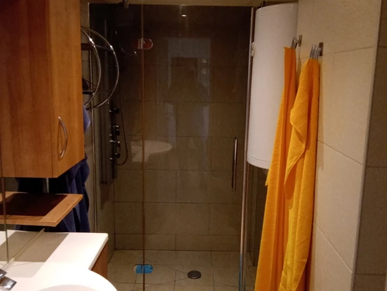 MonteurZimmer: Apartments Holzinger auf Zeit