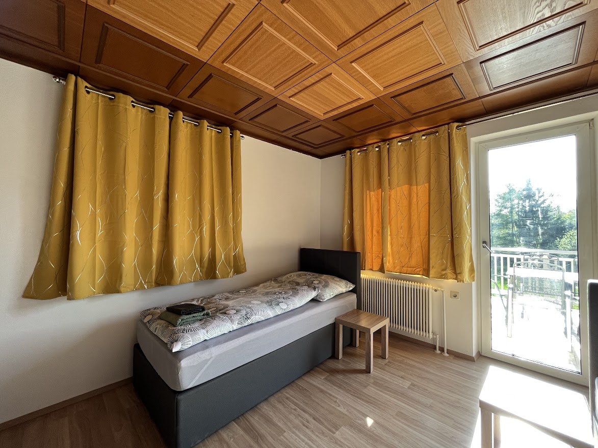 Monteur-Zimmer - Unterkunftsart: Apartment - St. Pölten - Haus HERZOGENBURG - Apartment Top 2