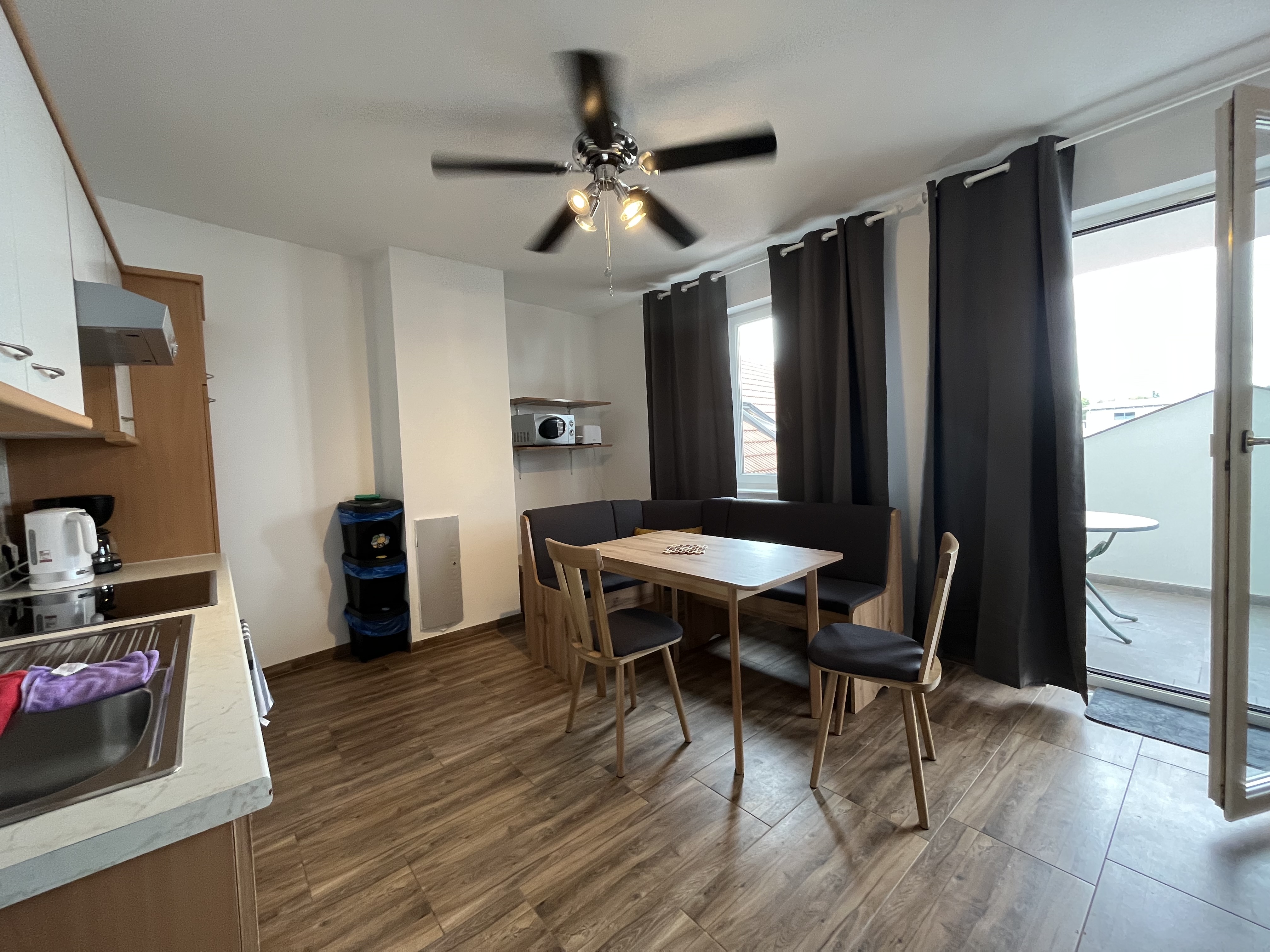 Monteur-Zimmer - Unterkunftsart: Apartment - St. Pölten - APARTMENT RATZERSDORFER SEEN in 3100 Sankt Pölten / Top 7