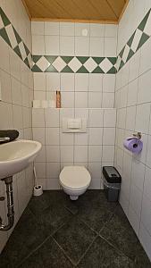 MonteurZimmer: APARTMENT RATZERSDORFER SEEN in 3100 Sankt Pölten / Top 9