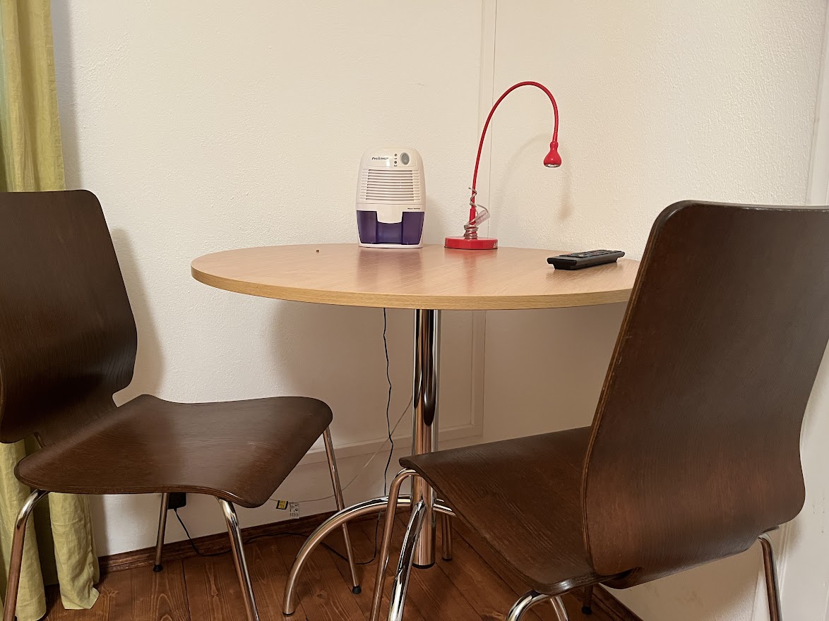 MonteurZimmer: APARTMENT RATZERSDORFER SEEN in 3100 Sankt Pölten / Top 9