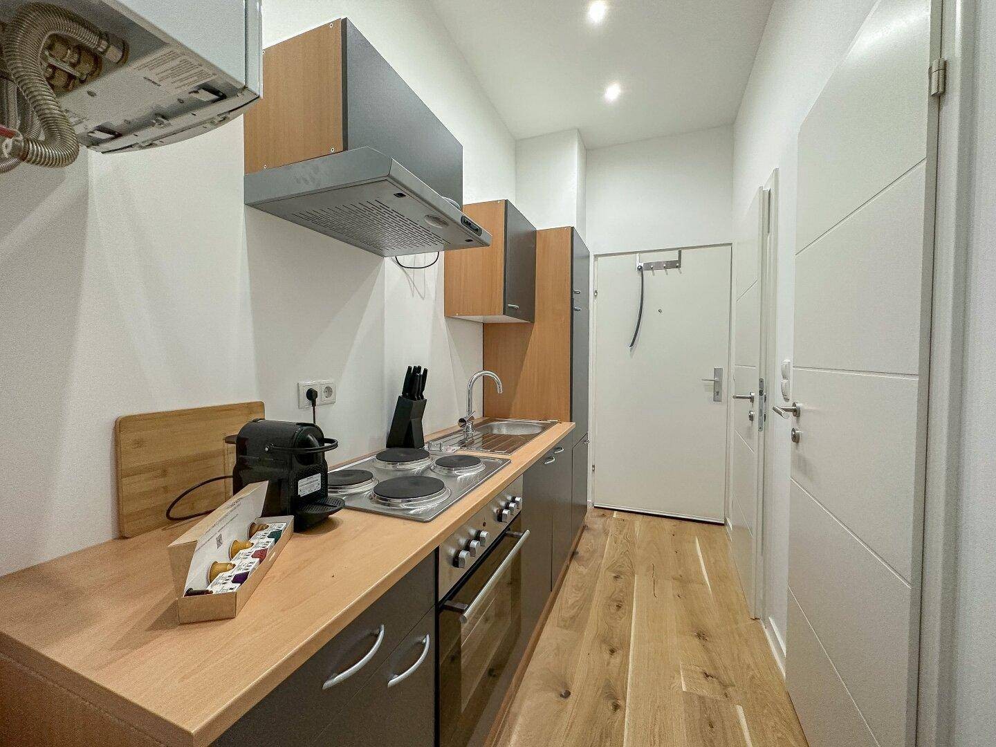 Monteur-Zimmer - Preis pro Nacht - Wohnung Appartment mit kompletter Einrichtung direkt im Zentrum