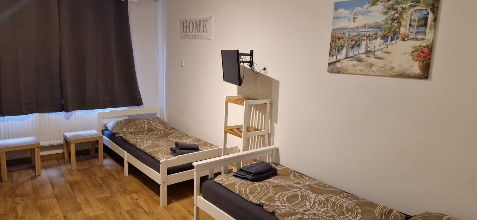 MonteurZimmer: Monteurwohnung MITTERFELD 20 bei Böheimkirchen - Top A