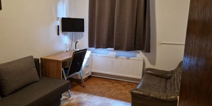 Monteur-Zimmer - Wienerwald Süd-Alpin - Monteurwohnung MITTERFELD 20 bei Böheimkirchen - Top A