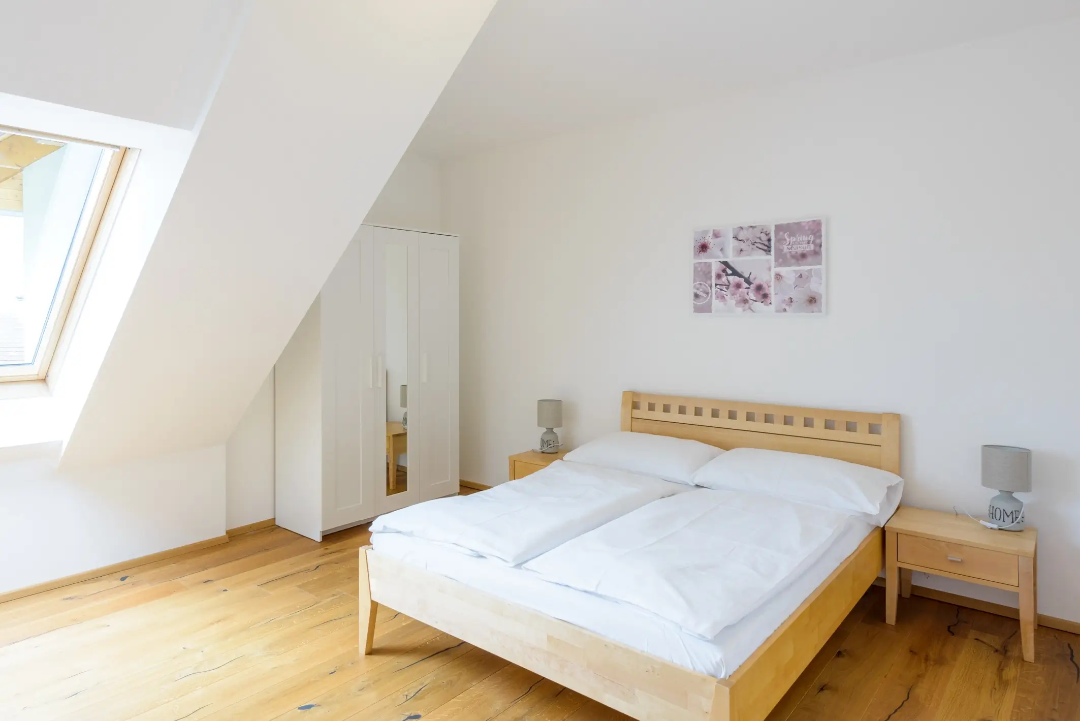 Monteur-Zimmer - Bad Vöslau - Heuriger - Pension Hössl