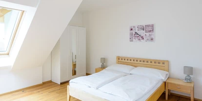 Monteur-Zimmer - Lanzendorf (Lanzendorf) - Heuriger - Pension Hössl