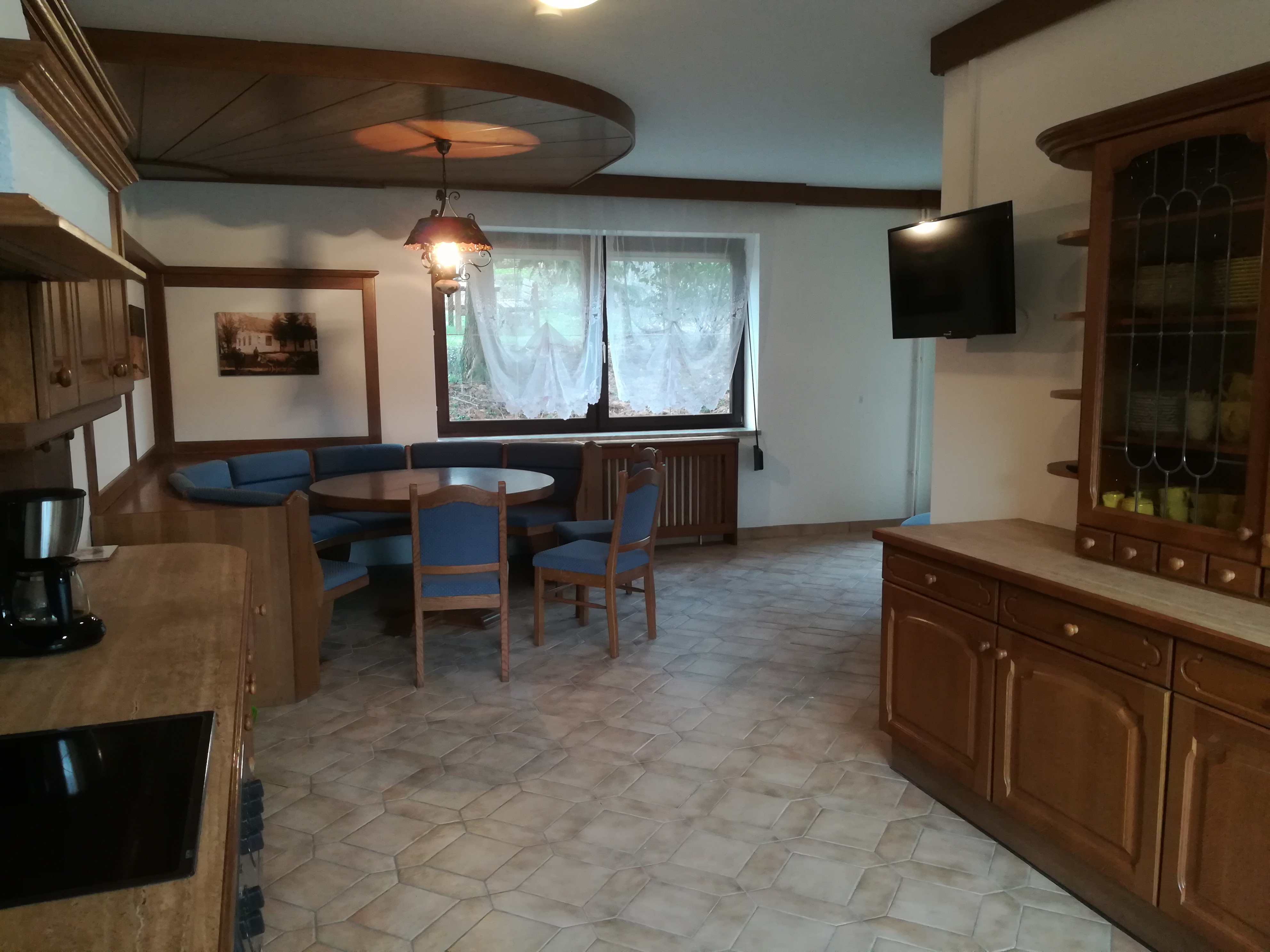 Monteur-Zimmer - Unterkunftsart: Apartment - St. Pölten - Riesen-Monteurunterkunft bis 15 Personen im HAUS MITTERFELD bei Böheimkirchen - Top B