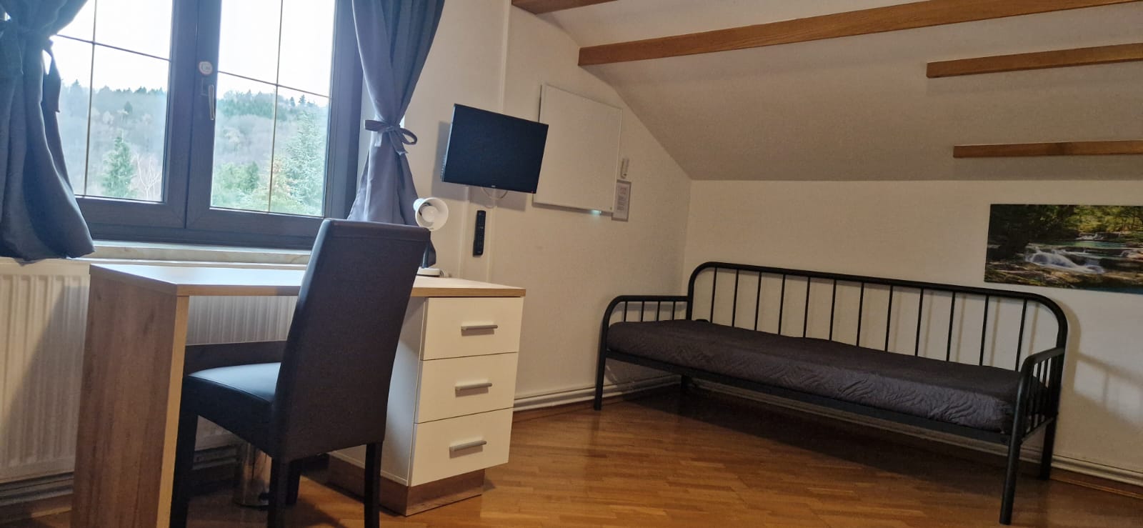 MonteurZimmer: Riesen-Monteurunterkunft bis 15 Personen im HAUS MITTERFELD bei Böheimkirchen - Top B