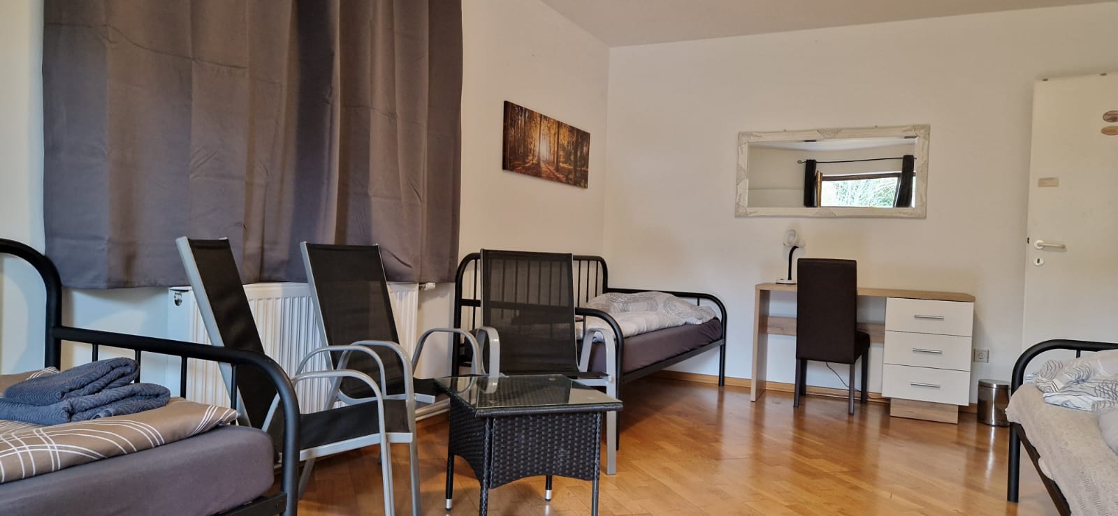 MonteurZimmer: Riesen-Monteurunterkunft bis 15 Personen im HAUS MITTERFELD bei Böheimkirchen - Top B