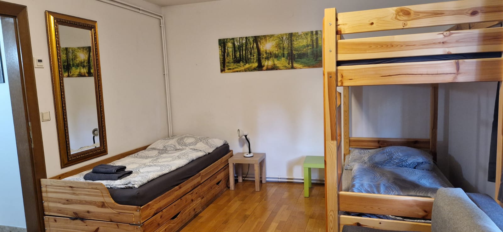 MonteurZimmer: Riesen-Monteurunterkunft bis 15 Personen im HAUS MITTERFELD bei Böheimkirchen - Top B