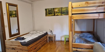 Monteur-Zimmer - Krems an der Donau - Riesen-Monteurunterkunft bis 15 Personen im HAUS MITTERFELD bei Böheimkirchen - Top B