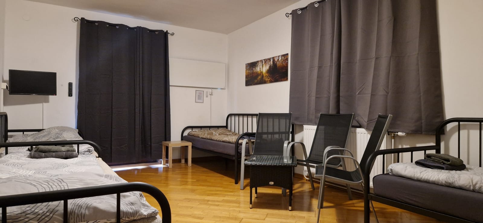 MonteurZimmer: Riesen-Monteurunterkunft bis 15 Personen im HAUS MITTERFELD bei Böheimkirchen - Top B