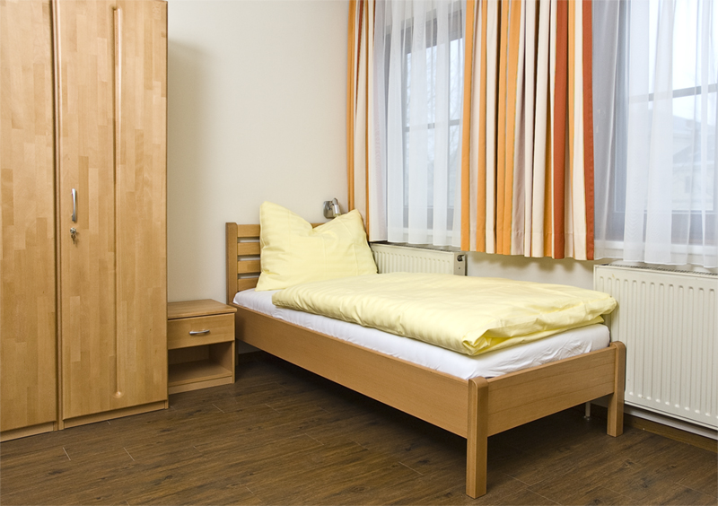 MonteurZimmer: Pension "Zu Hause auf Zeit" 