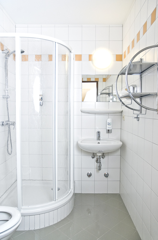 MonteurZimmer: Pension "Zu Hause auf Zeit" 