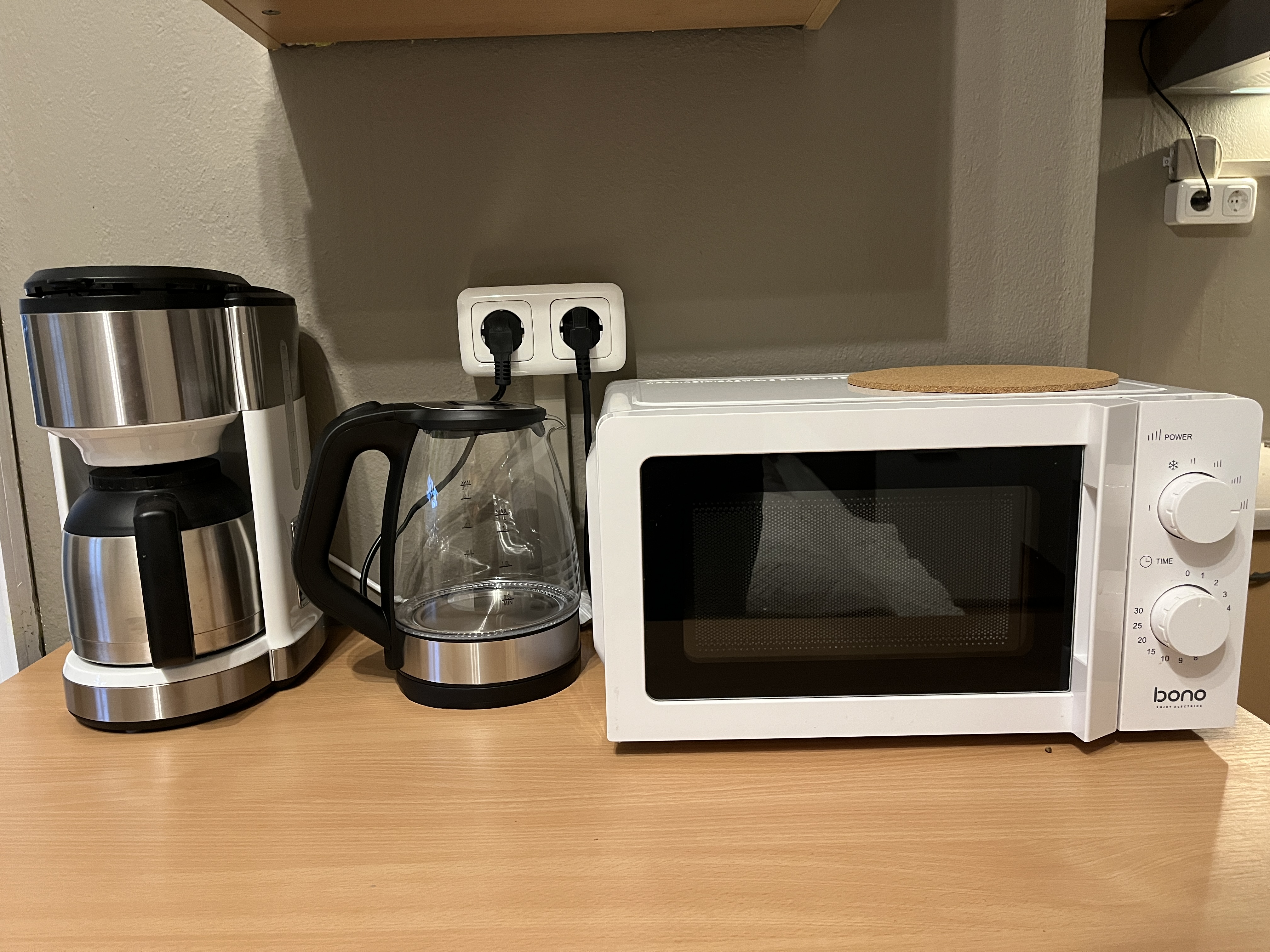 MonteurZimmer: APARTMENT "RAPHAEL" am SCHLOSS WALD in 3144 Pyhra bei St. Pölten 