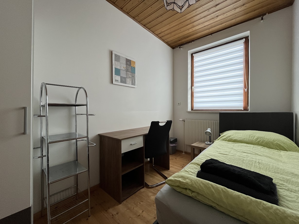 MonteurZimmer: Kurzzeitvermietung WALDVIERTEL-IDYLLE - Apartment Top 2/E