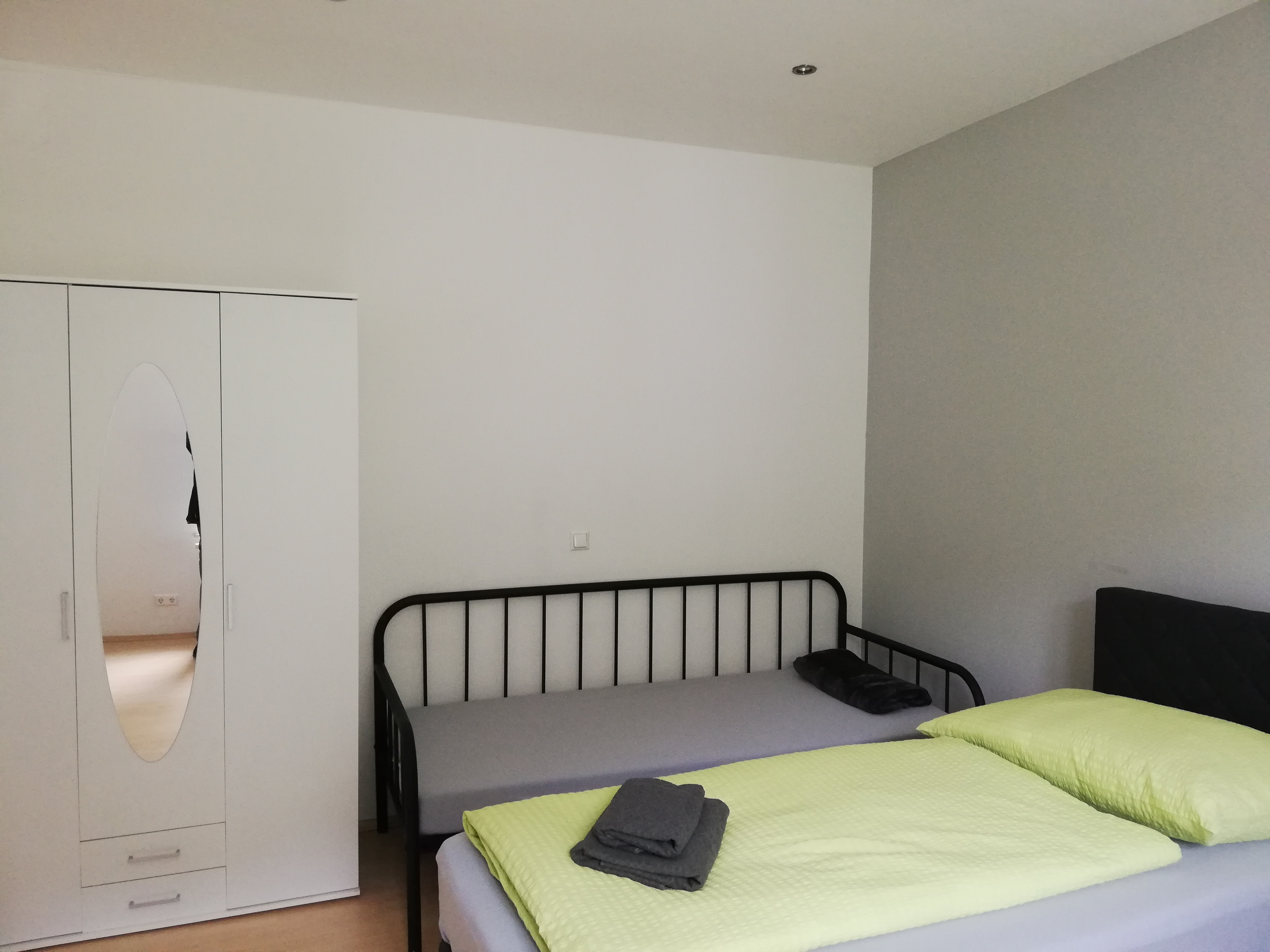 MonteurZimmer: Apartment KLOSTERHOF im Kremstal / Wachau - Top 2/8