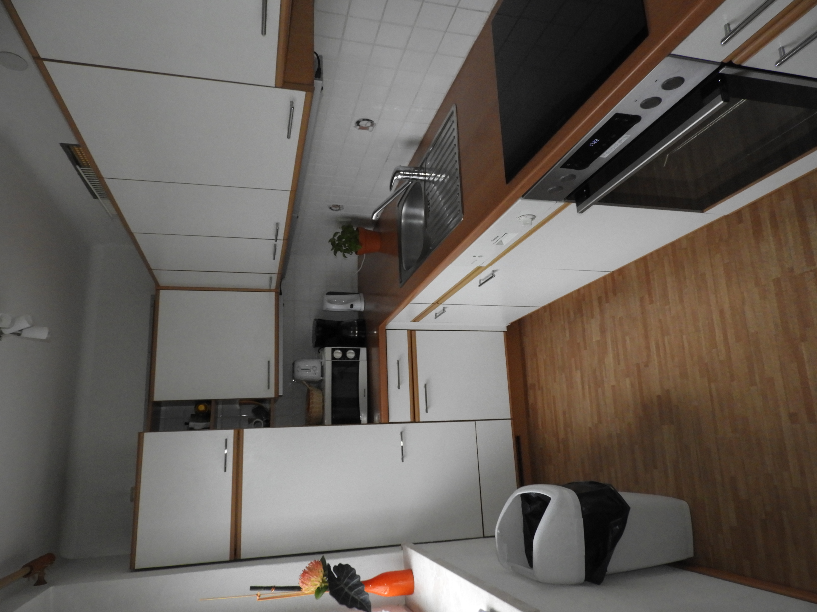 MonteurZimmer: Wohnung 4600 Wels, Linzerstr. 214:
Vollausgestattete Küche - Wohnung A-4600 Wels, Linzerstraße 214, 1.Stock