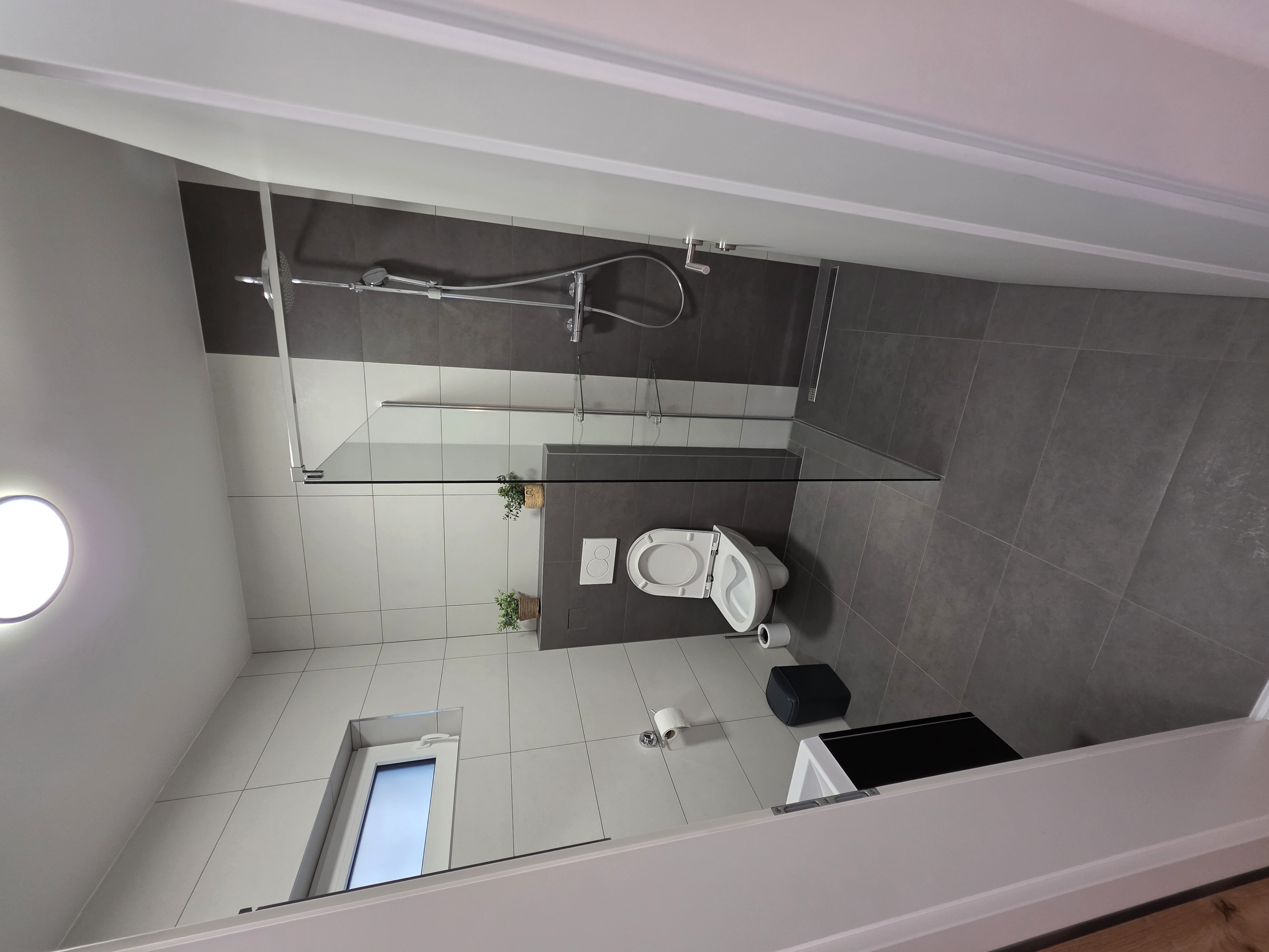 MonteurZimmer: Badezimmer Erdgeschoß  - Imperial Premium Mouteurzimmer 