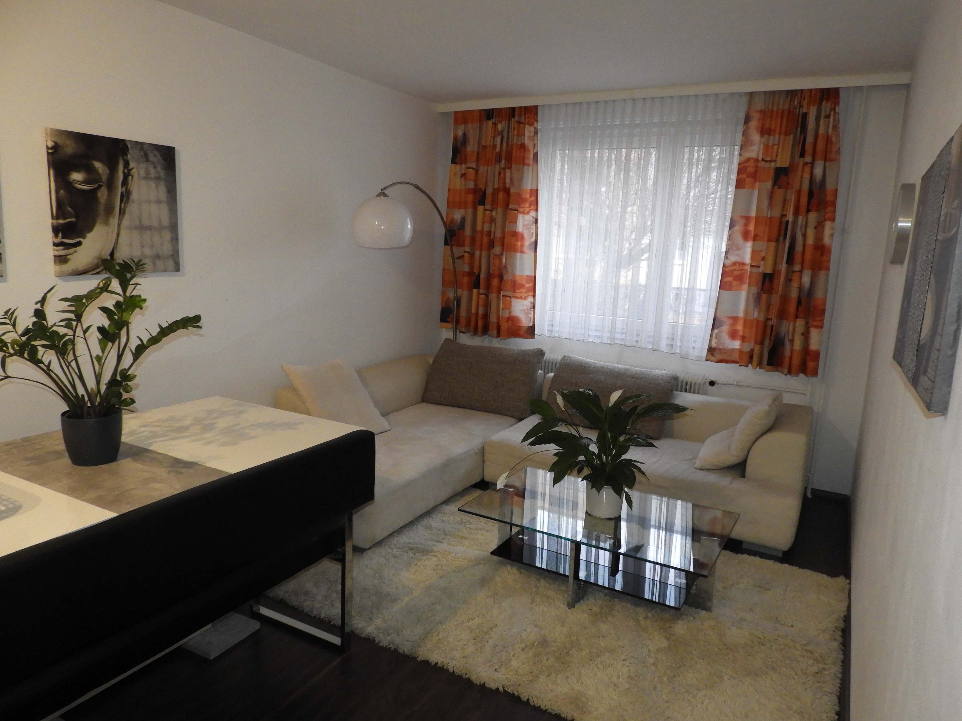 Monteur-Zimmer - Freistadt - Wohnung 4600 Wels, Südtirolerstr. 2:
Wohn-/ Esszimmer - Wohnung A-4600 Wels, Südtirolerstraße 2 und 10