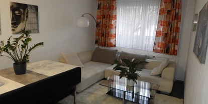 Monteur-Zimmer - Küche - Österreich - Wohnung 4600 Wels, Südtirolerstr. 2:
Wohn-/ Esszimmer - Wohnung A-4600 Wels, Südtirolerstraße 2 und 10