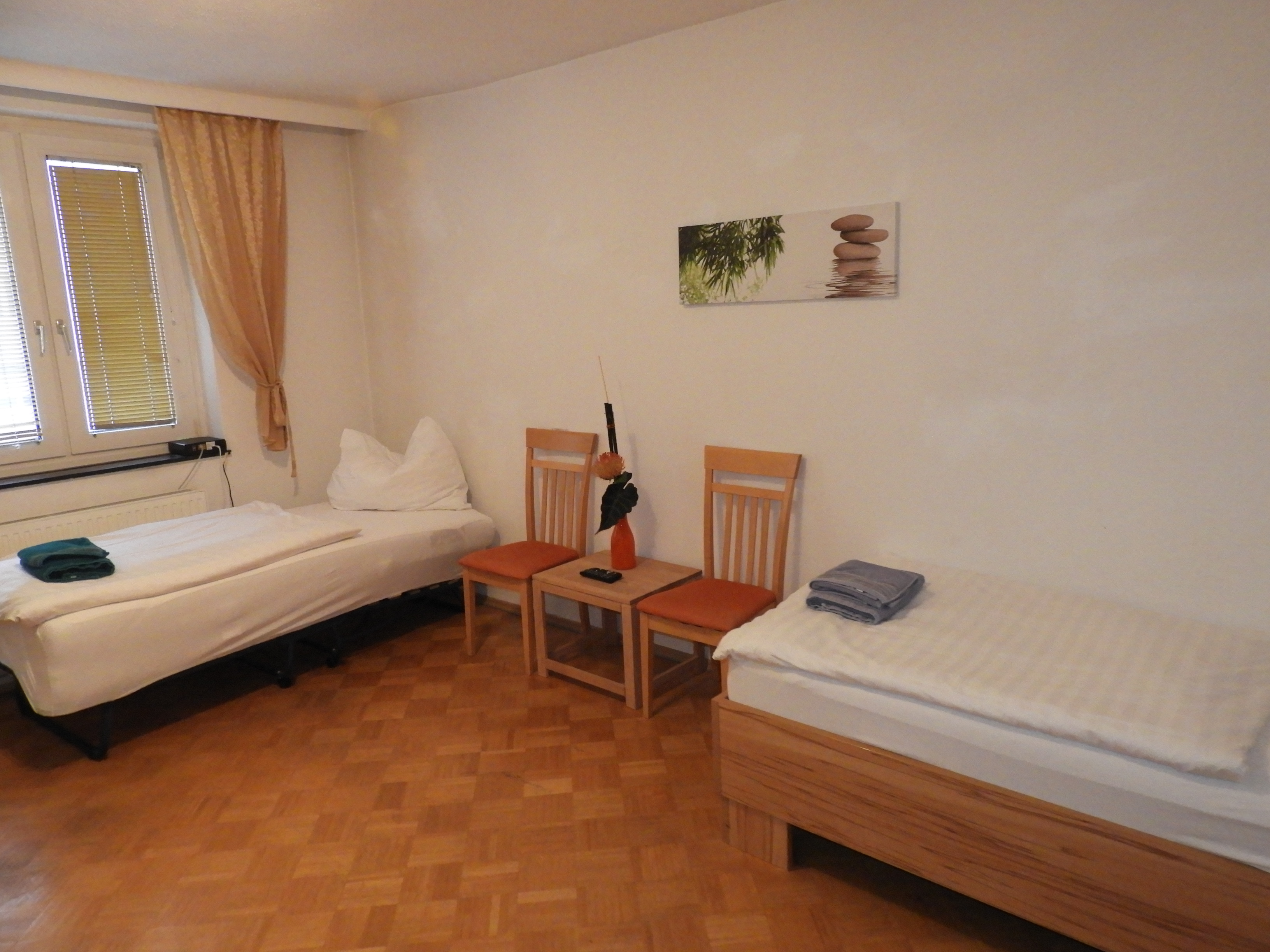 MonteurZimmer: Wohnung 4600 Wels, Südtirolerstr. 10:
Kleines Zimmer - Wohnung A-4600 Wels, Südtirolerstraße 2 und 10