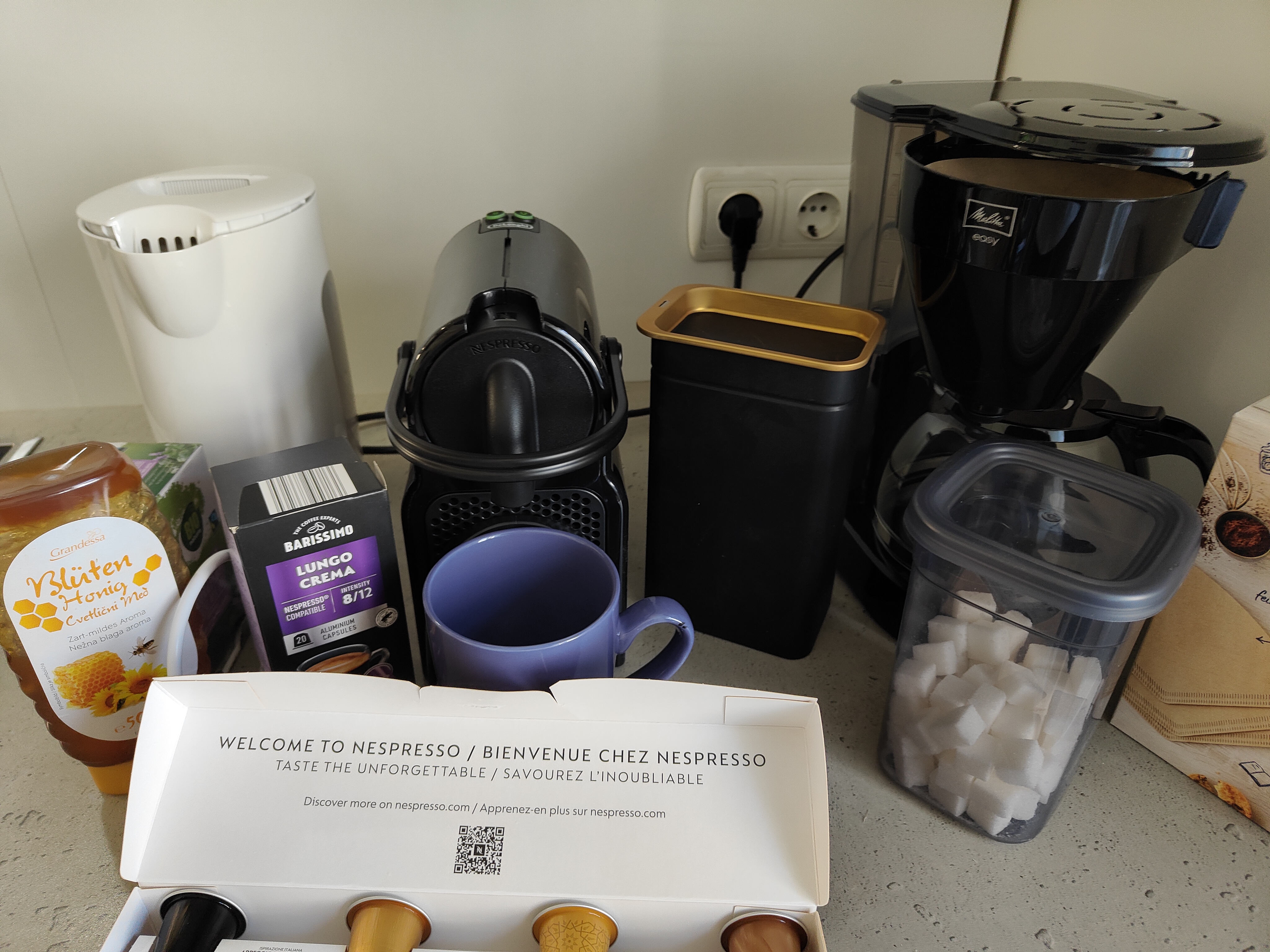 MonteurZimmer: Kaffee und Tee Auswahl - Ferienwohnung Landliebe