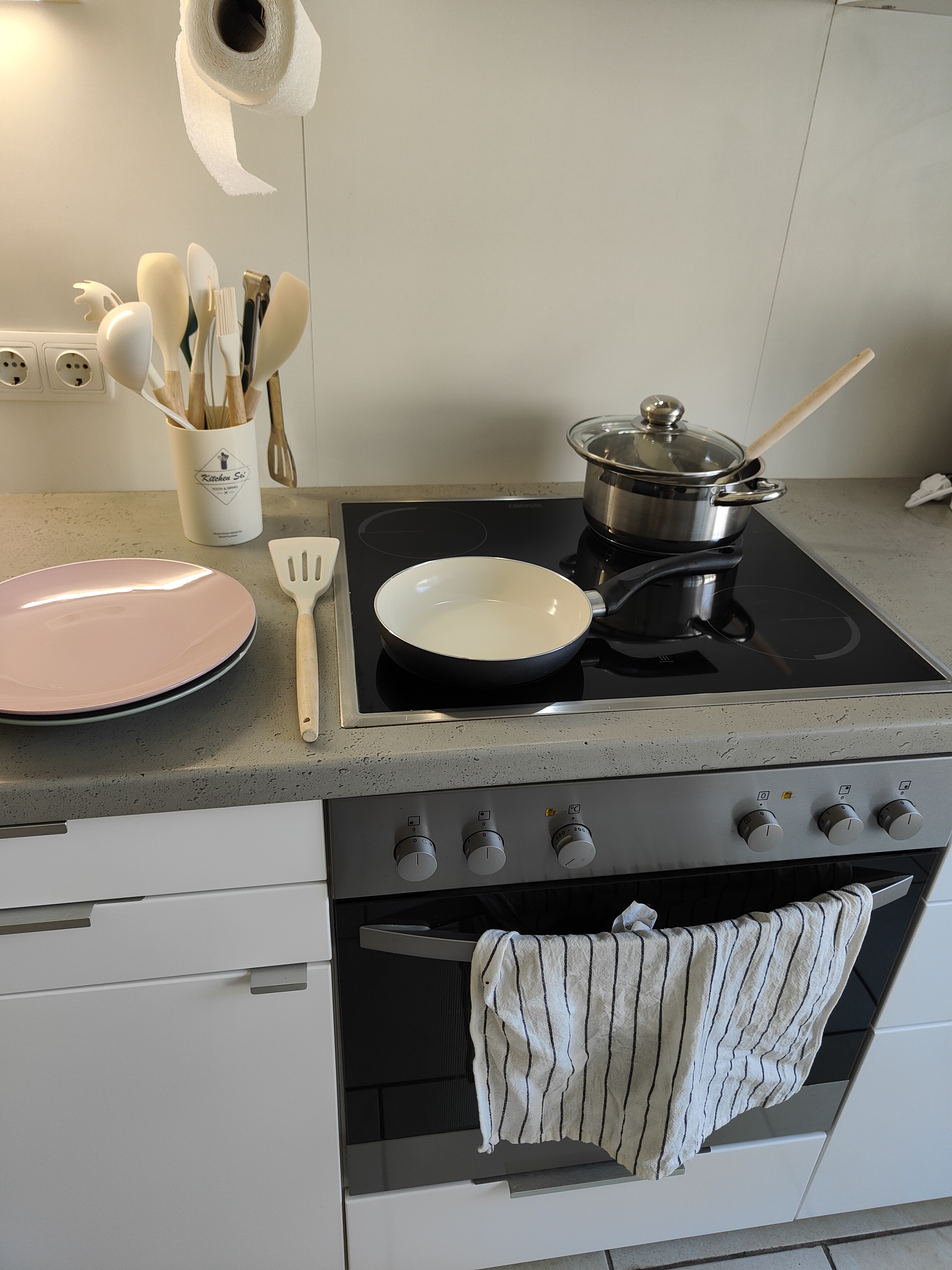 MonteurZimmer: Küche Nahaufnahme - Ferienwohnung Landliebe