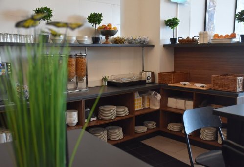 Monteur-Zimmer - Bad Vöslau - HB1 Budget Hotel Wr.Neudorf