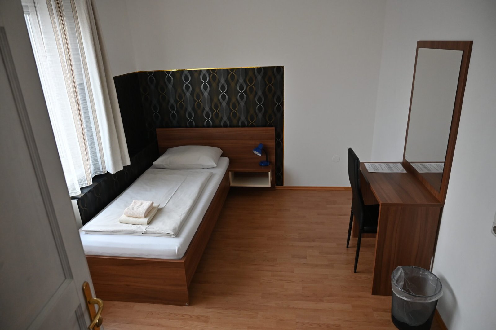 Monteur-Zimmer - Preis pro Nacht - Münchendorf - Pension Haus Nova