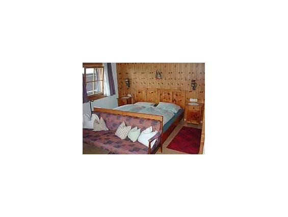 MonteurZimmer: https://kreuzschwestern.tirol/wp-content/uploads/2020/01/standard-einzelzimmer-gemeinschaftsbad.jpg - Rainerhof- Wörgl Tirol