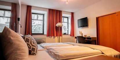 Monteur-Zimmer - Preis pro Nacht - Tirol - BED & ROOMS