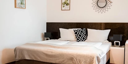 Monteur-Zimmer - Preis pro Nacht - Tirol - BED & ROOMS