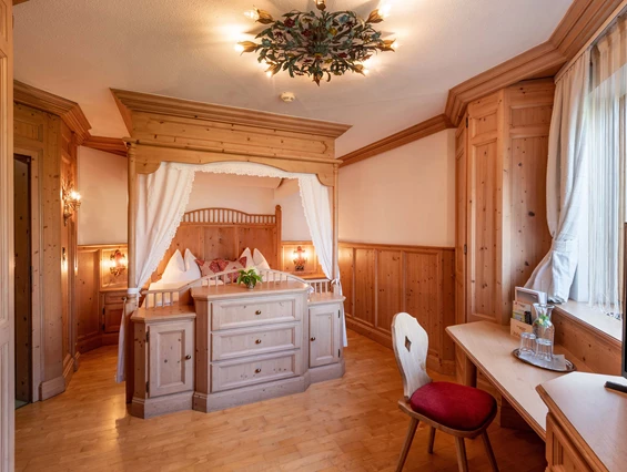 MonteurZimmer: Restaurant und Hotel Tiroler Stuben Wörgl