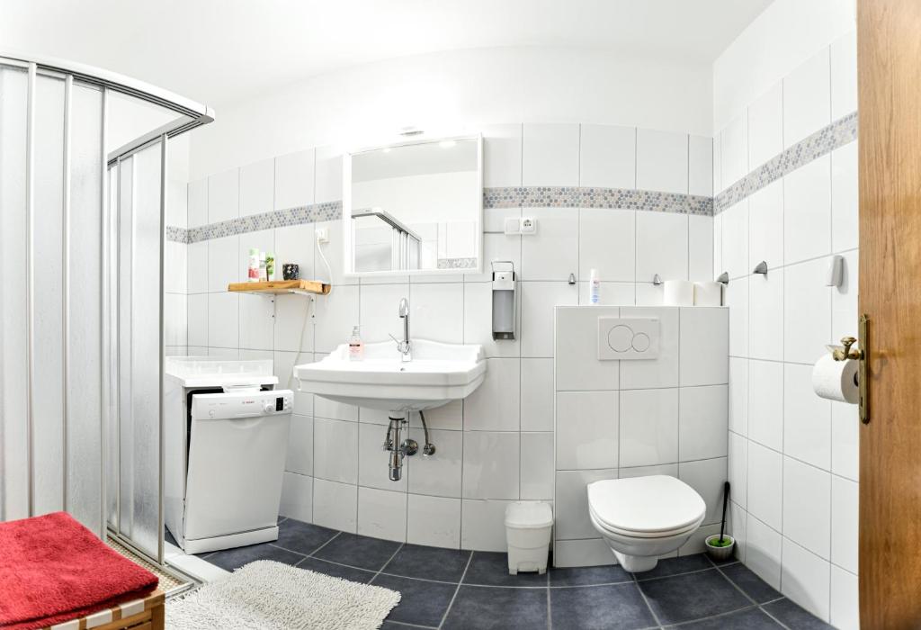 Monteur-Zimmer - Preis pro Nacht - Dürnvellach - Ferienwohnung in der Sonnenstadt Lienz