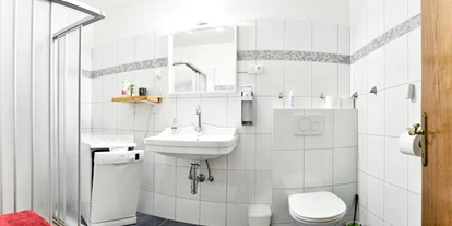 Monteur-Zimmer - Weißbriach - Ferienwohnung in der Sonnenstadt Lienz