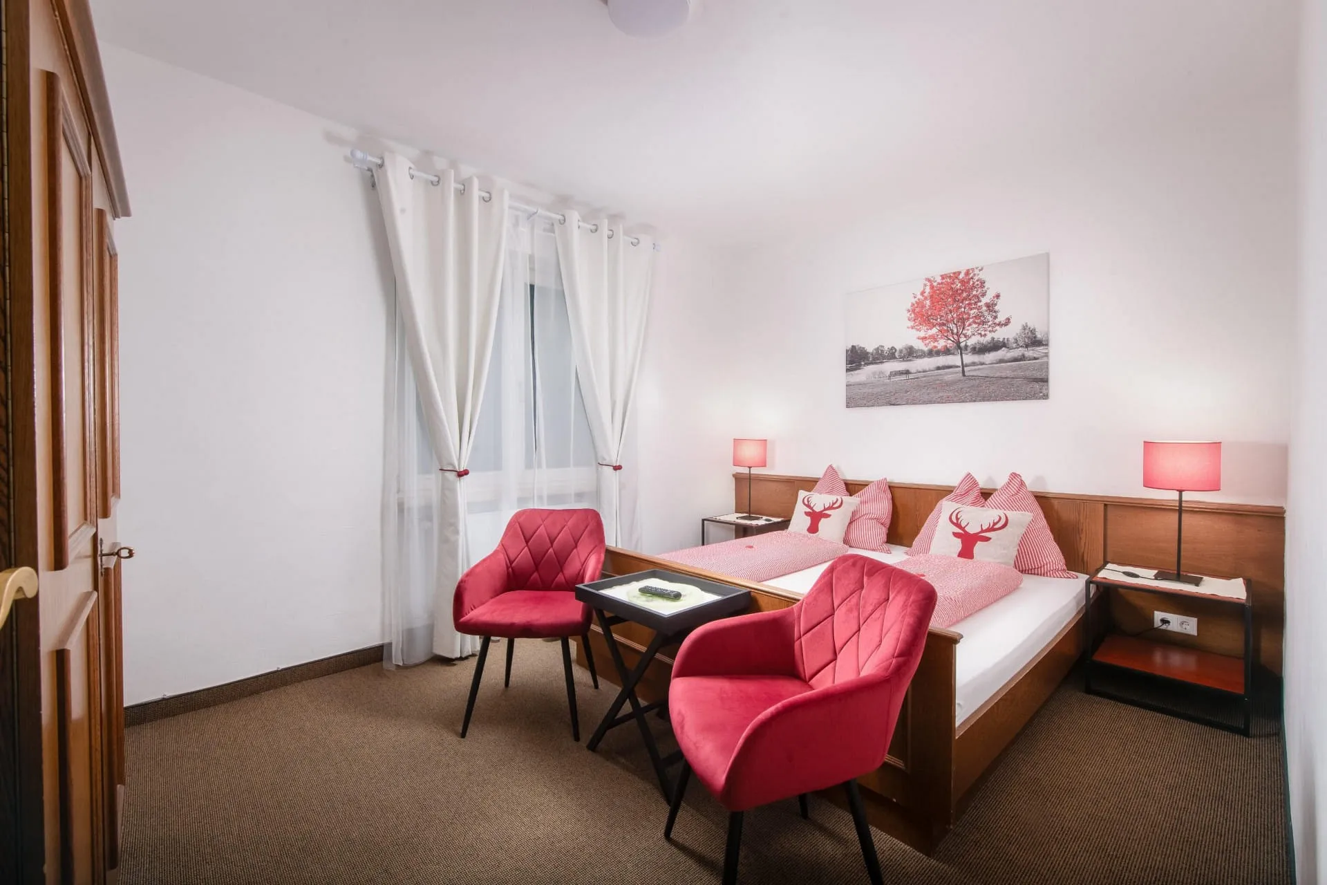 Monteur-Zimmer - Uttendorf (Uttendorf) - Gästehaus Greger - Frühstückspension in St. Johann in Tirol