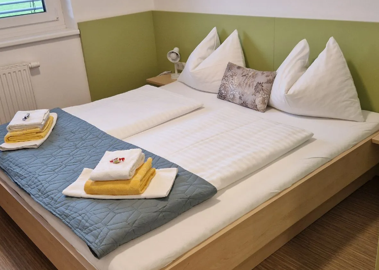 Monteur-Zimmer - Steiermark - Arbeitszimmer in Leoben