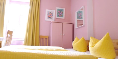 Monteur-Zimmer - Preis pro Nacht - Tirol - Budget Hotel Pension Stoi