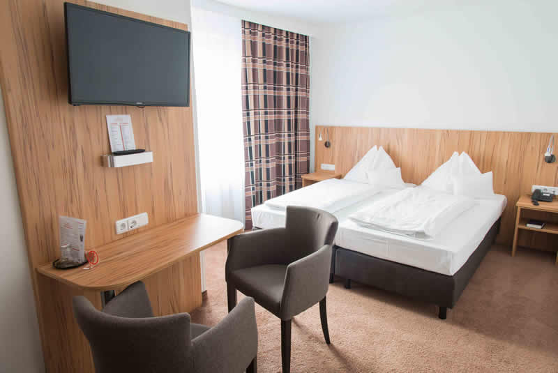 Monteur-Zimmer - Groß-Enzersdorf - Pension Dr. Geissler