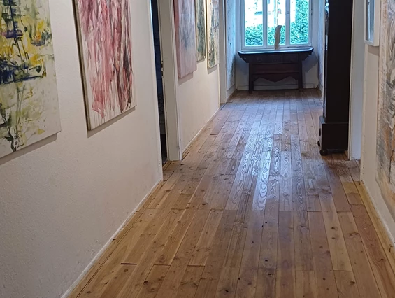 MonteurZimmer: Haus im Grünen