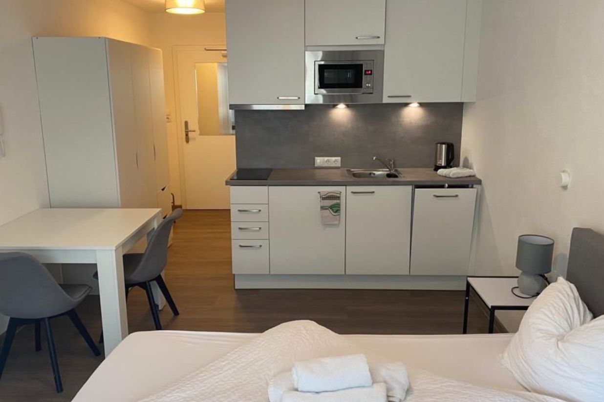 Monteur-Zimmer - Fernseher - Monteurzimmer Sölden im Ötztal