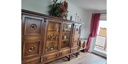 Monteur-Zimmer - Preis pro Nacht - Deutschland - Wohnzimmer - EULENNEST