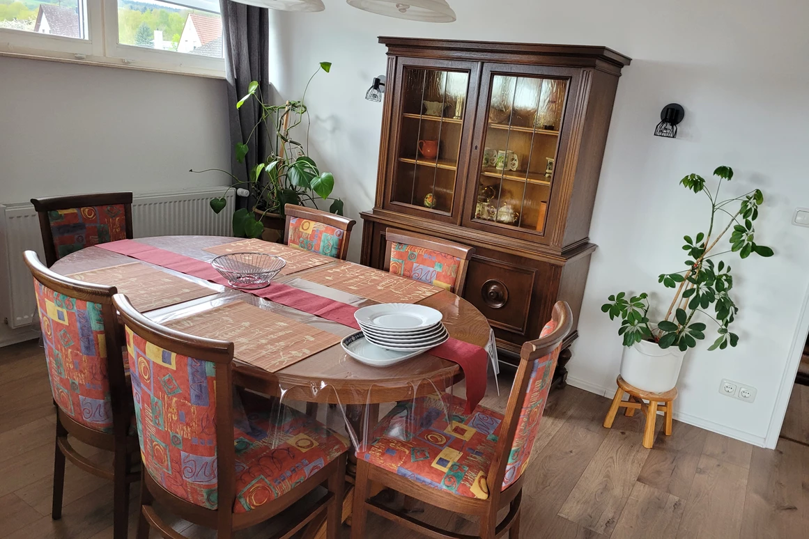 MonteurZimmer: Haus Eulennest