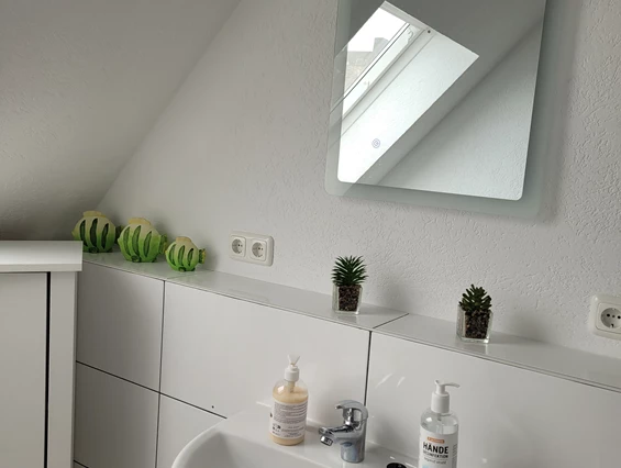 MonteurZimmer: Haus Eulennest